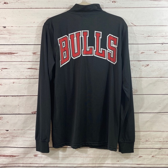 Men’s Chicago Bulls jacket - Picture 2 of 8